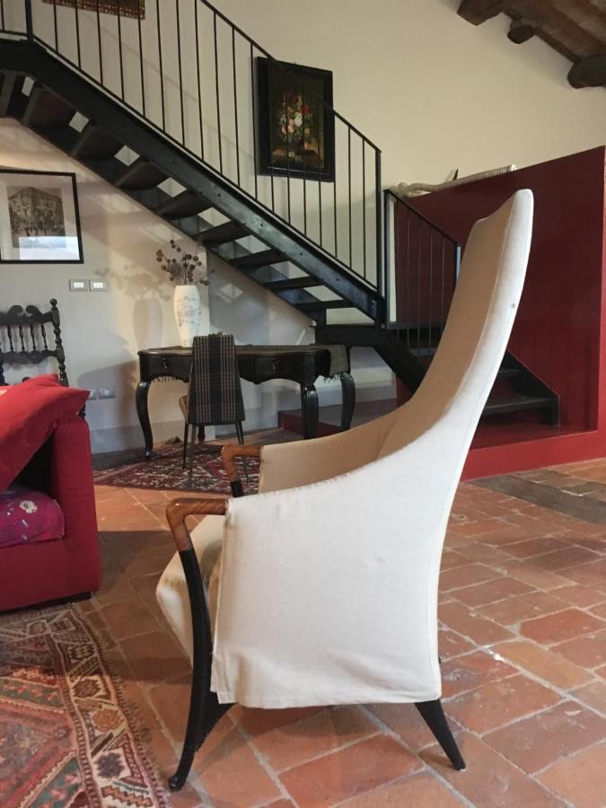 Holiday Apartment In Historical Palace Montepulciano Stazione Exterior foto