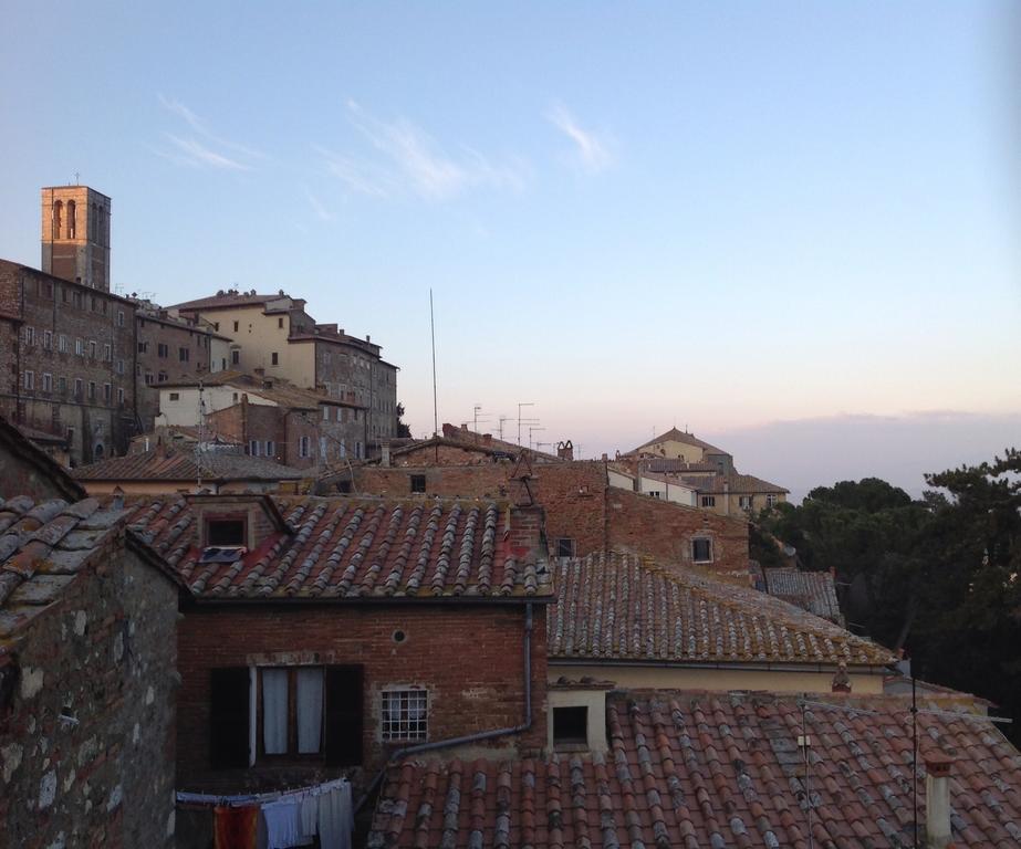 Holiday Apartment In Historical Palace Montepulciano Stazione Quarto foto